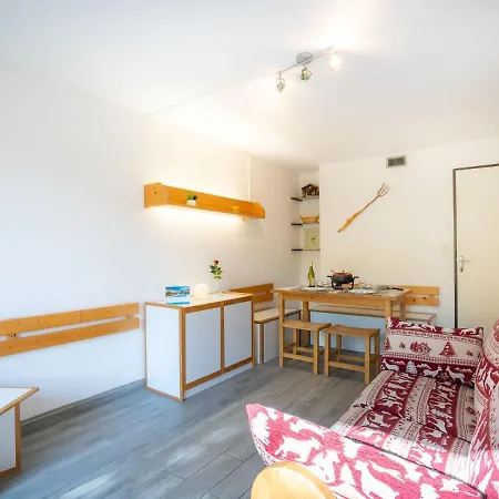 Lunik Orion-28 By Interhome * Le Corbier